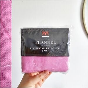 BIBB Home Barbie Pink Flannel King Pillowcases 2-Pack 100% Cotton NWT